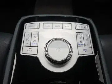 2023 Genesis G80 с пробегом 80 926 км