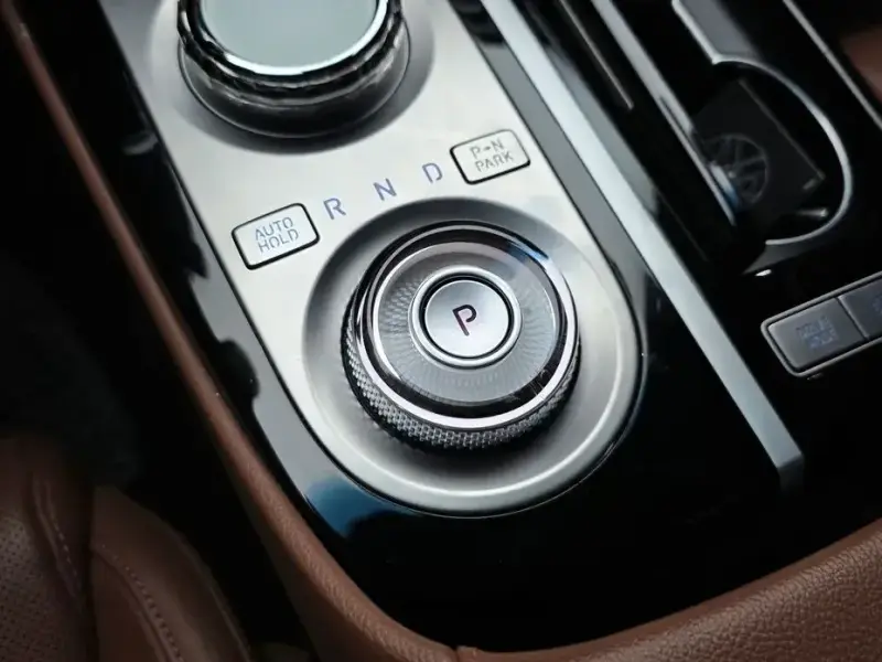 2023 Genesis G80 с пробегом 65 273 км