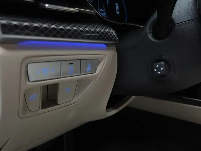 2023 Genesis G80 с пробегом 78 091 км