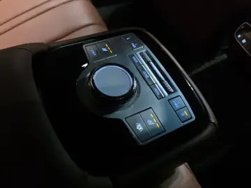 2023 Genesis G80 с пробегом 65 273 км