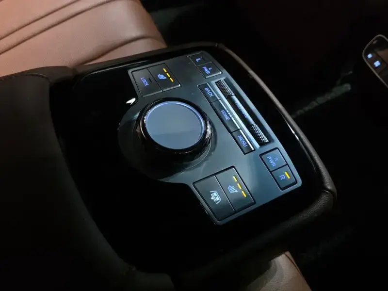 2023 Genesis G80 с пробегом 65 273 км