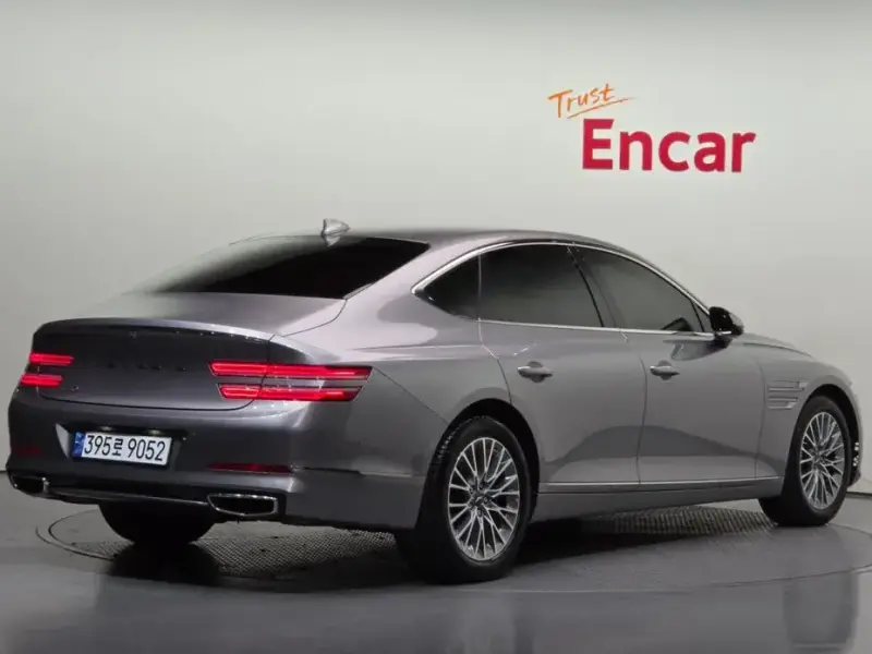 2023 Genesis G80 с пробегом 34 942 км