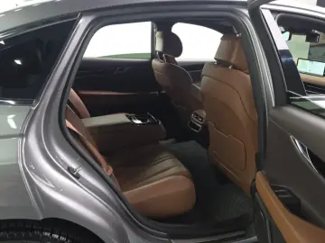 2023 Genesis G80 с пробегом 34 942 км