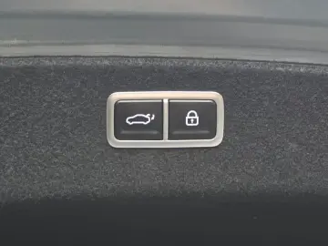 2023 Genesis G80 с пробегом 34 942 км