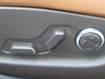 2023 Genesis G80 с пробегом 34 942 км