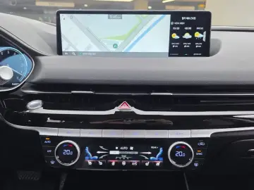 2023 Genesis G80 с пробегом 94 659 км
