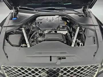 2023 Genesis G80 с пробегом 47 390 км