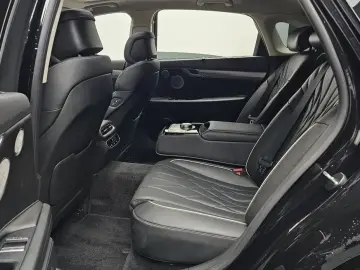 2023 Genesis G80 с пробегом 47 390 км