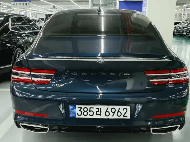 2023 Genesis G80 с пробегом 73 979 км