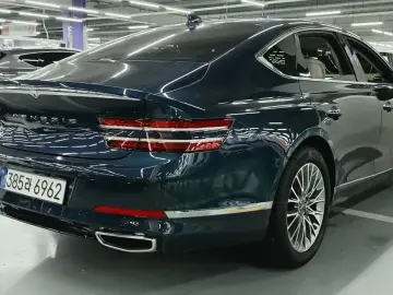2023 Genesis G80 с пробегом 73 979 км