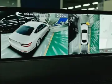 2023 Genesis G80 с пробегом 73 979 км