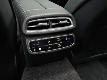 2023 Genesis G80 с пробегом 47 390 км