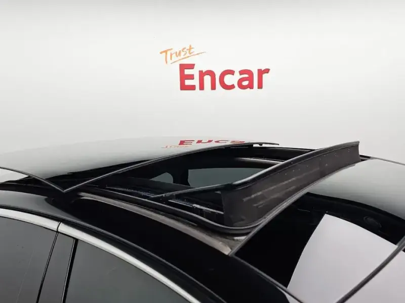 2023 Genesis G80 с пробегом 47 390 км