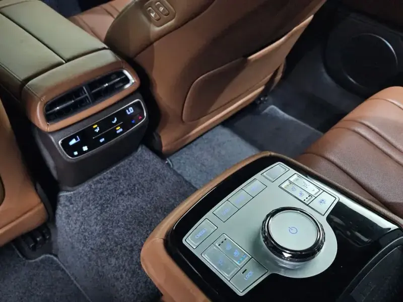 2023 Genesis G80 с пробегом 50 546 км