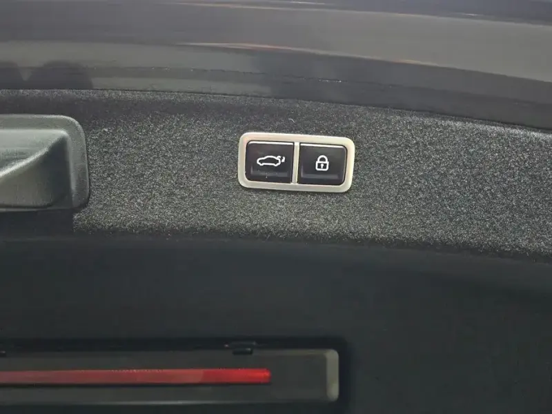 2023 Genesis G80 с пробегом 50 546 км