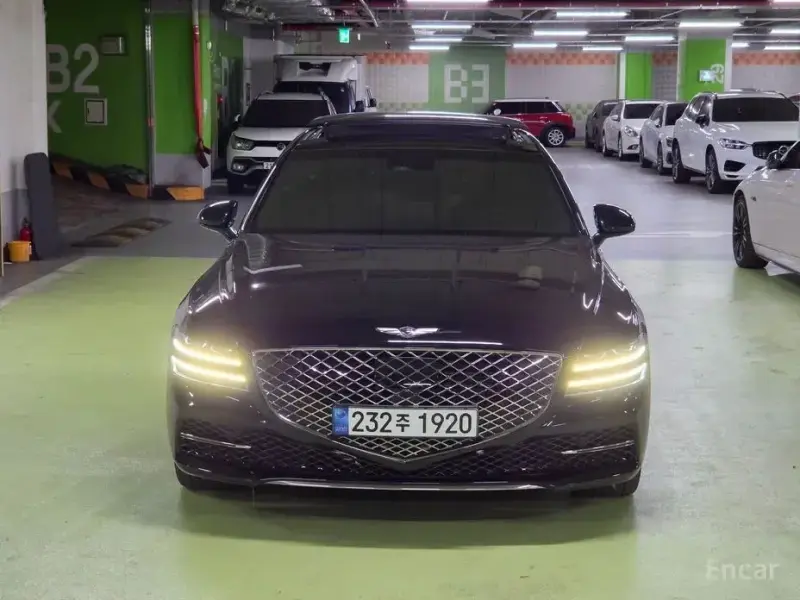 2023 Genesis G80 с пробегом 42 346 км