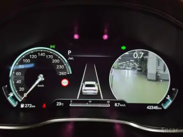 2023 Genesis G80 с пробегом 42 346 км