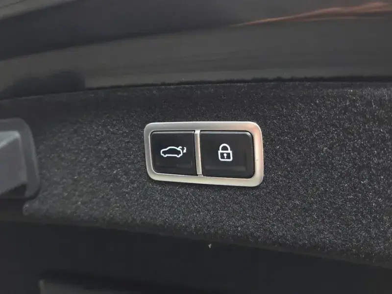 2023 Genesis G80 с пробегом 58 935 км
