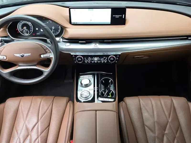 2023 Genesis G80 с пробегом 38 276 км