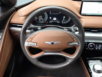 2023 Genesis G80 с пробегом 38 276 км