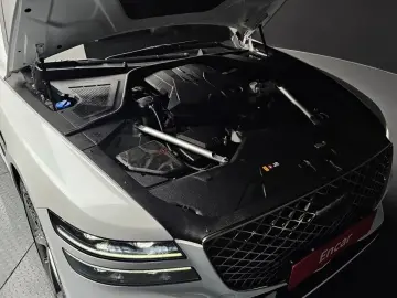 2023 Genesis G80 с пробегом 19 935 км