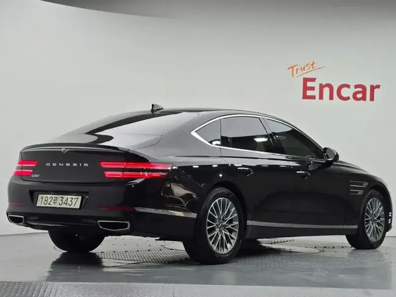 2023 Genesis G80 с пробегом 60 395 км