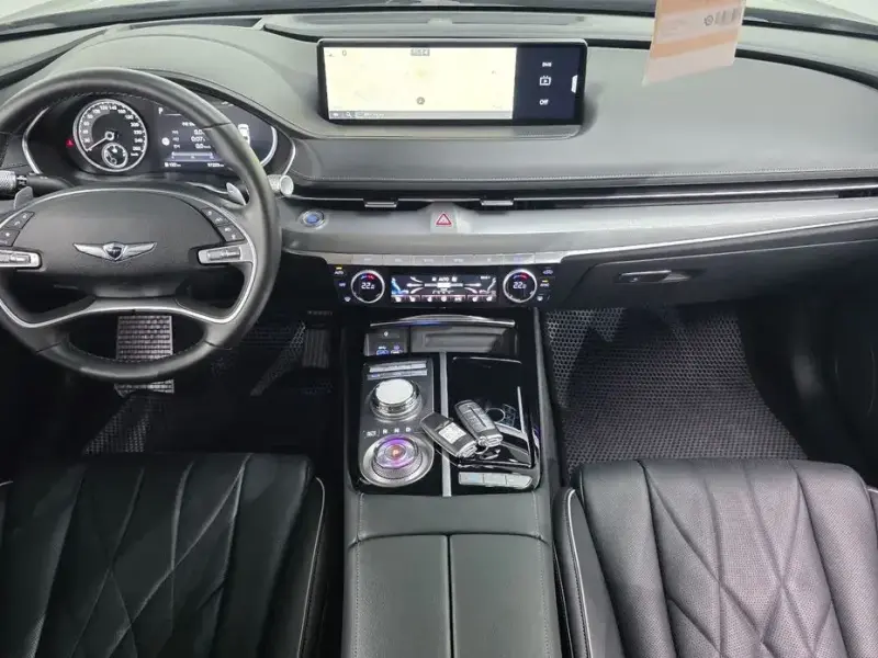 2023 Genesis G80 с пробегом 97 229 км