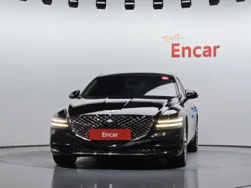 2023 Genesis G80 с пробегом 31 781 км