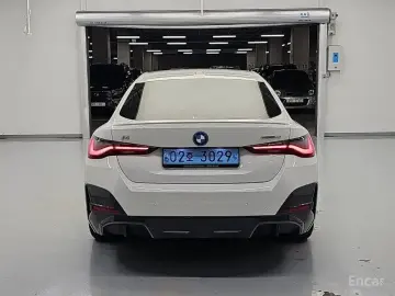 2023 BMW i4 с пробегом 92 190 км