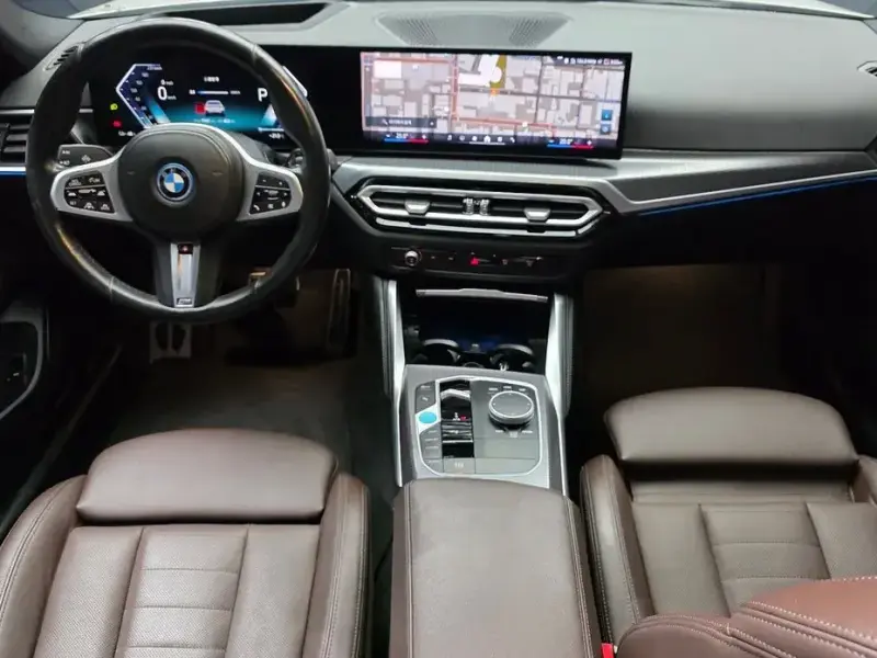 2024 BMW i4 с пробегом 15 461 км