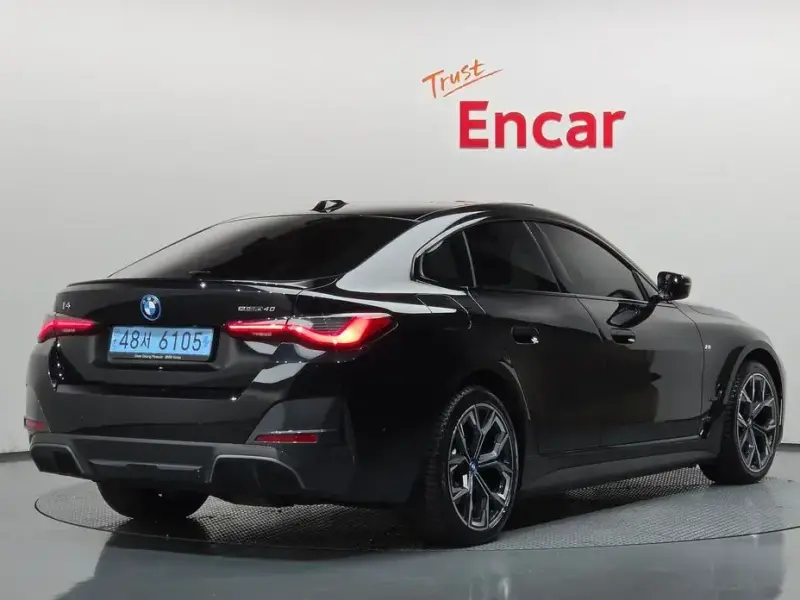 2023 BMW i4 с пробегом 38 602 км