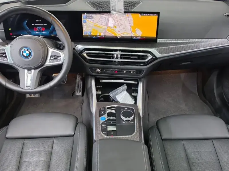 2023 BMW i4 с пробегом 38 602 км