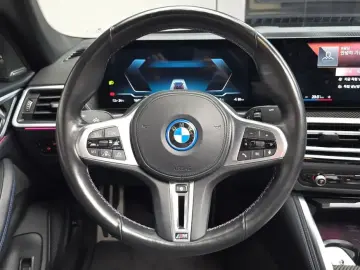 2023 BMW i4 с пробегом 46 141 км