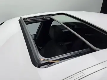 2024 BMW i4 с пробегом 47 663 км