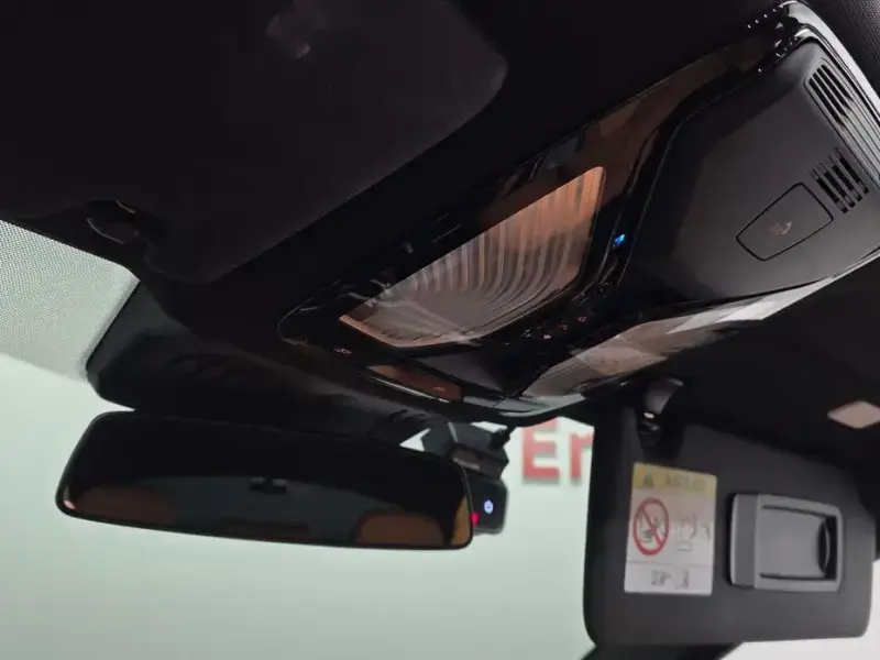 2022 BMW i4 с пробегом 35 222 км