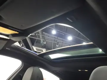2023 BMW i4 с пробегом 57 393 км