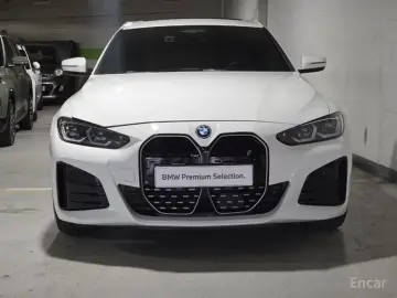 2023 BMW i4 с пробегом 37 330 км