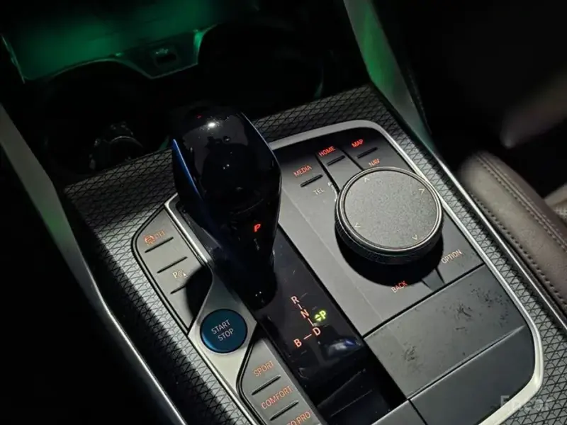 2023 BMW i4 с пробегом 37 330 км