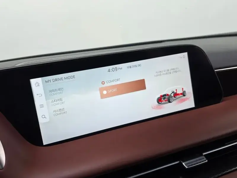 2023 Genesis G90 с пробегом 84 536 км
