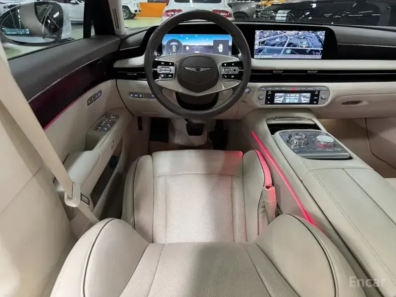 2023 Genesis G90 с пробегом 29 012 км