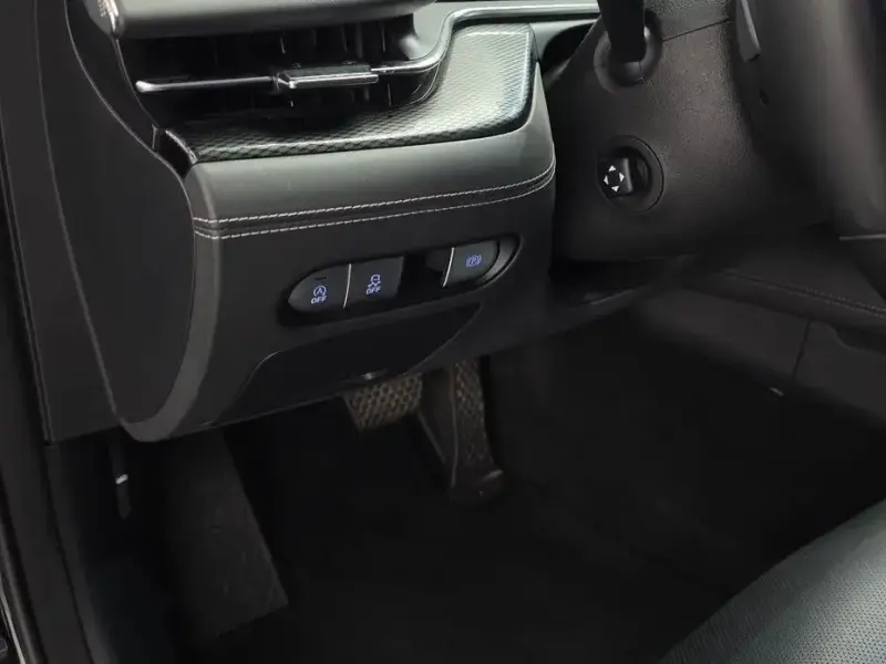 2023 Genesis G90 с пробегом 19 762 км