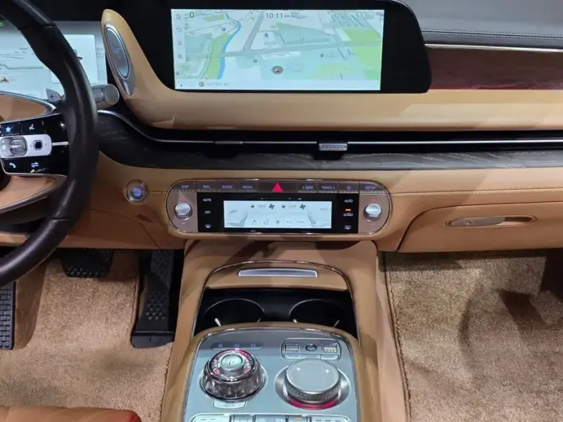 2023 Genesis G90 с пробегом 69 958 км