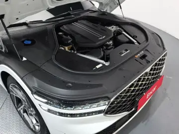 2023 Genesis G90 с пробегом 43 523 км