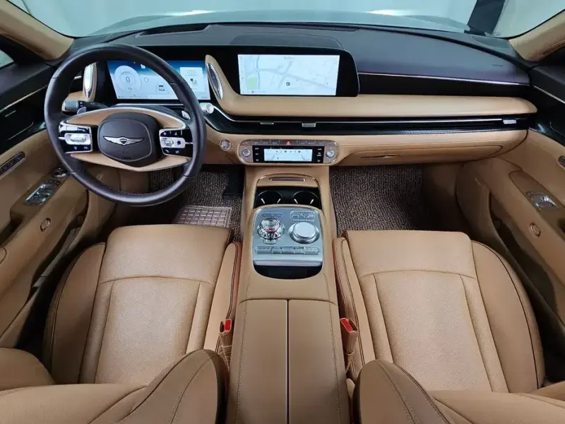 2023 Genesis G90 с пробегом 61 565 км