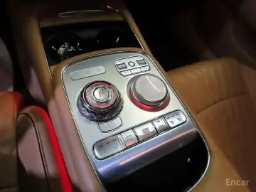 2023 Genesis G90 с пробегом 37 227 км