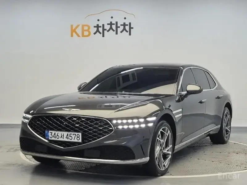 2023 Genesis G90 с пробегом 49 891 км