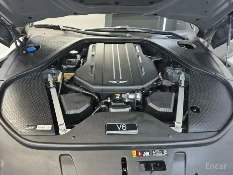 2023 Genesis G90 с пробегом 49 891 км