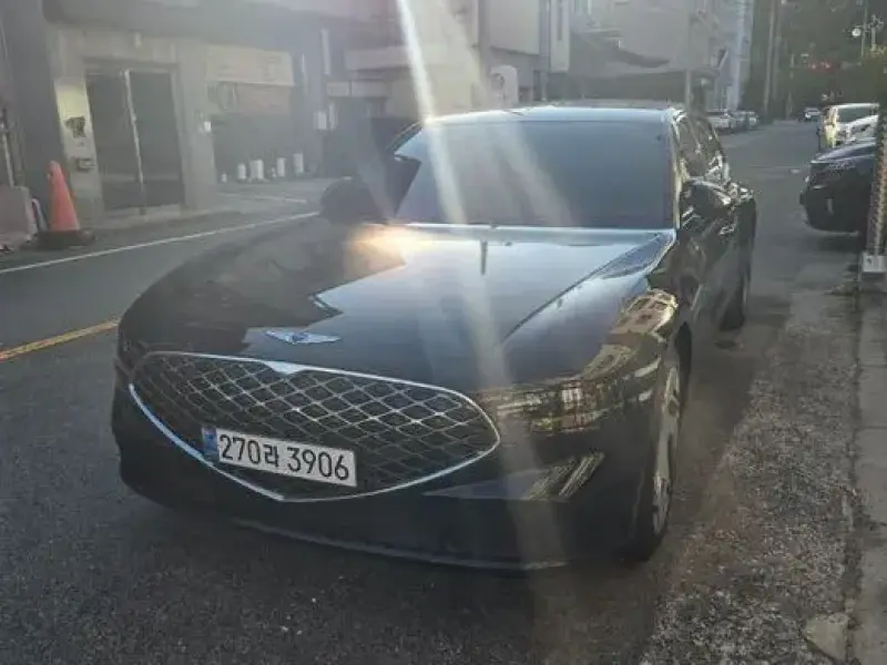 2023 Genesis G90 с пробегом 69 240 км