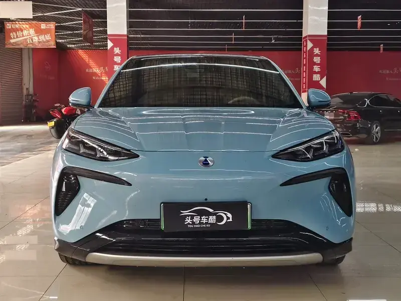 2025 Denza N7 с пробегом 25 000 км