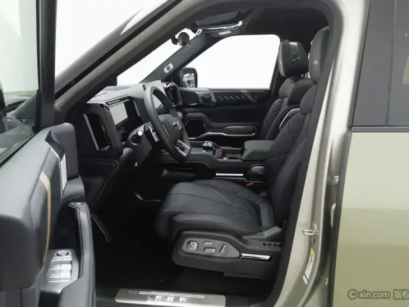 2025 BYD FangChengBao Leopard 8 с пробегом 35 700 км